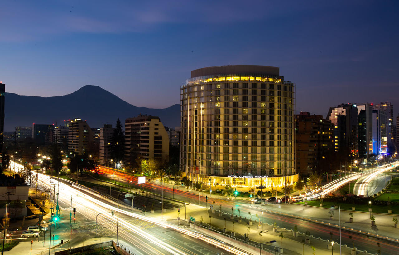 Doubletree By Hilton Santiago Kennedy, Chile Hotel Exterior photo